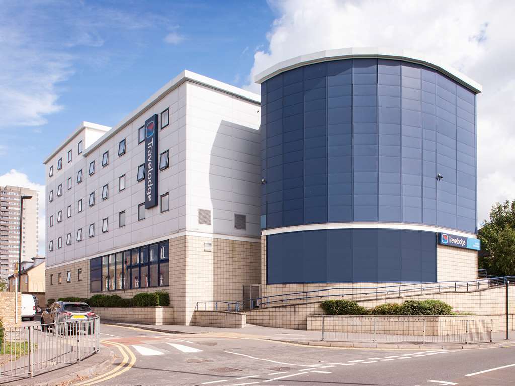 Travelodge Kew Bridge London Exterior photo